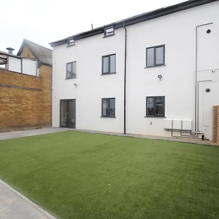 Holden Court Apartments -Apt 4 West Drayton  Exterior foto